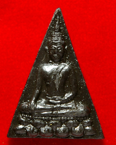 "นางพญาเนื้อผงพุทธคุณ"_หลวงปู่คำพันธ์ วัดธาตุมหาชัย จ.นครพนม ปี๓๙_กล่องเดิมวัด 