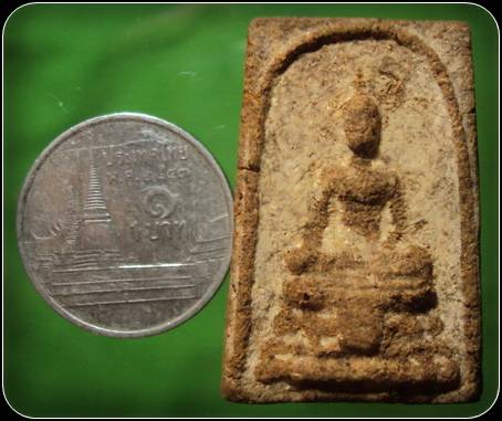 พระเนื้อผงว่าน