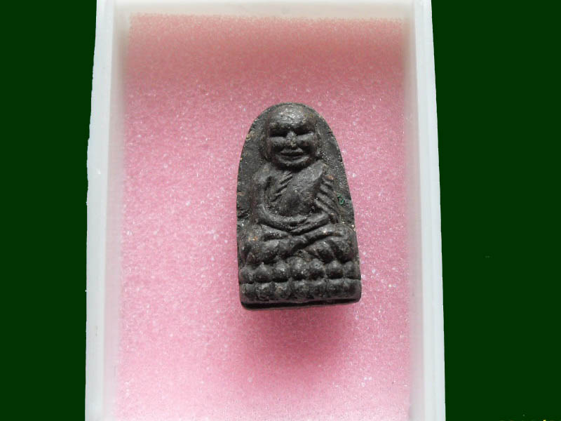 เริ่มค่าส่ง 20บาท มีให้เลือกกว่า300รายการ.. 2/29
