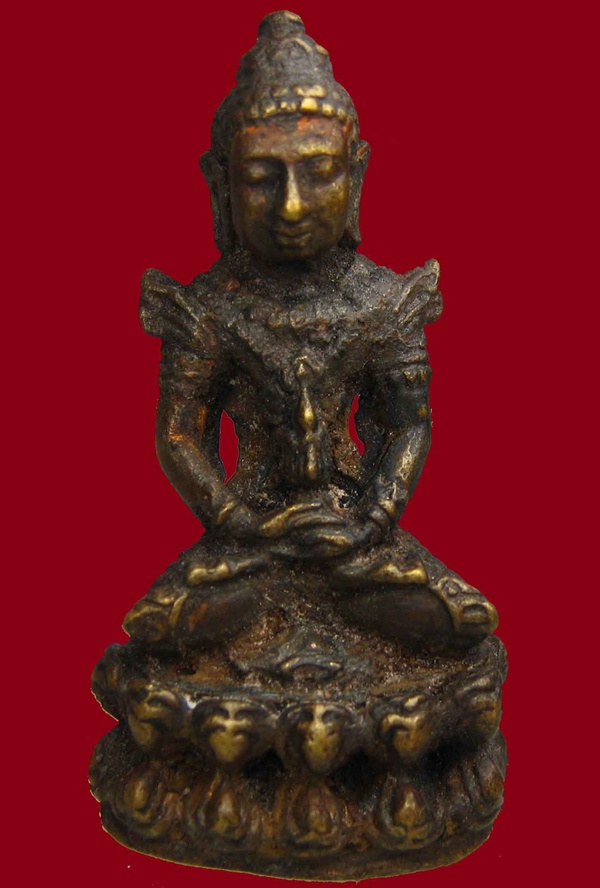 พระกริ่ง เนื้อโลหะเก่า ไม่ทราบที่ครับ 100 บาท รวมส่งบูชาได้ครับ