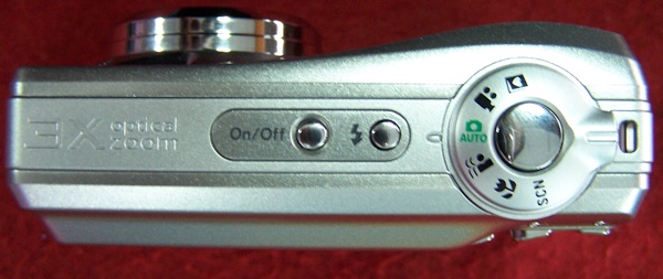 กล้องดิจิตอล Kodak รุ่นEasyShare c713 *ใช้ถ่าน2A*เมนูไทย*ความละเอียด7ล้าน****ลดสุดสุด