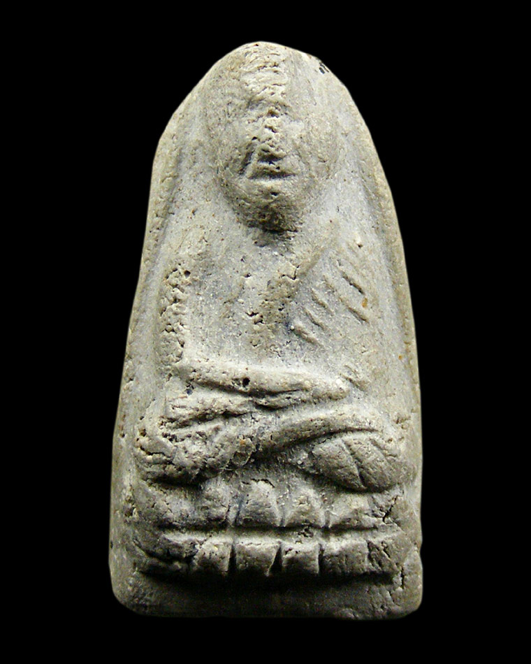 หลวงปู่ทวดพิมพ์กลางฐานสูง เนื้อขาวนิยม วัดประสาทบุญญาวาส ปี 2506