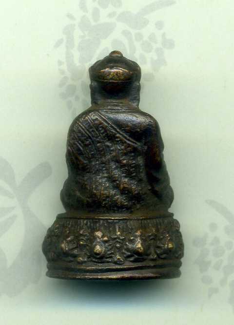 พระเนื้อโลหะเก่าเก่าค่ะ