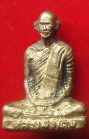 หลวงพ่อเดิม วัดหนองโพธิ์ กรุวัดชอนเดื่อ อ.ตาคลี จ.นครสวรรค์