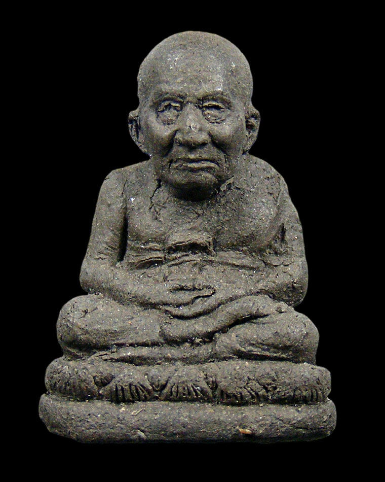 หลวงปู่ทวดเนื้อว่านลอยองค์ รุ่นประสบการณ์เครื่องบินตก(เสินเจิ้น) วัดสะบ้าย้อย จ.สงขลา