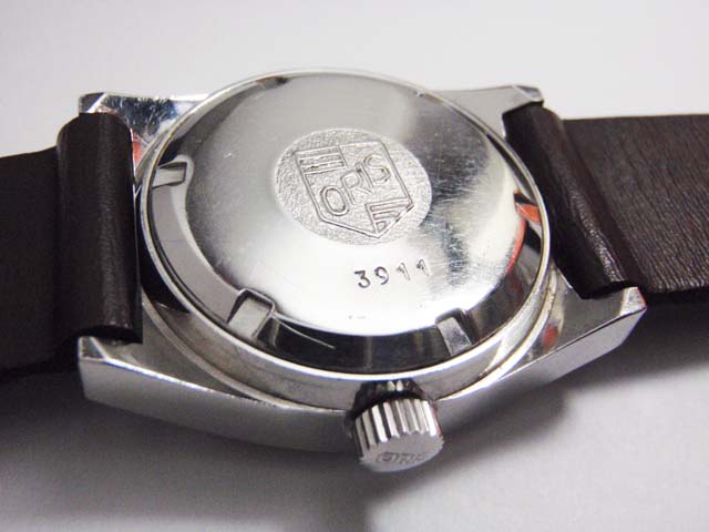 นาฬิกาไขลานสัญชาติสวิสแท้ ORIS