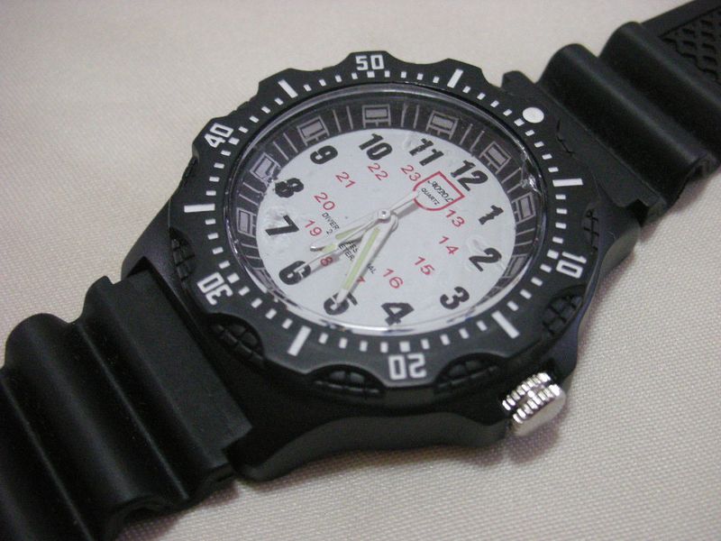 โล๊ะ"ต่ำกว่าทุน นาฬิกา AOPOL DIVER สไตล์ SPORT  329 บาท