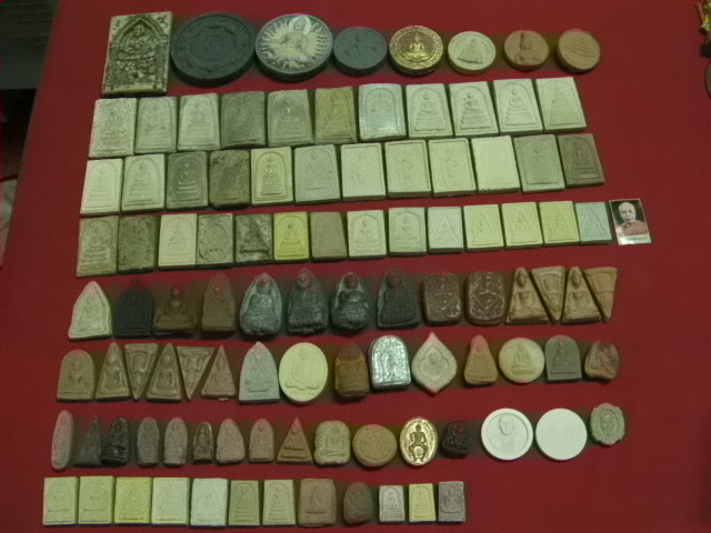 พระเหมามาใหม่ ชุดพระผง 102 องค์ครับ (18/10/2554)