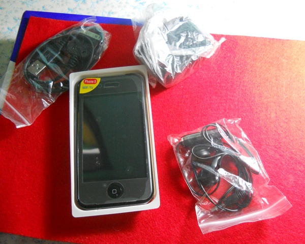(((วัดใจ น้ำท่วมล้างสต๊อกเริ่มราคาทุน ))) iPhone5 tv-fiwi ของใหม่แกะกล่องครับ