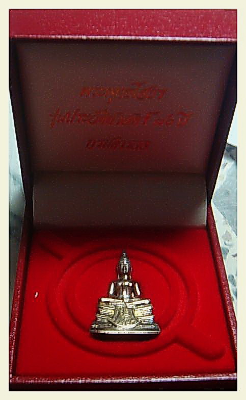 พระพุทธโสธร รุ่นประวัติศาสตร์ 80 ปี กรมตำรวจ เนื้อสามกษัตริย์