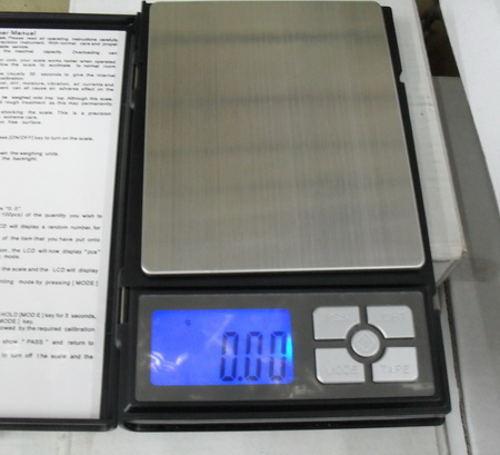 เครื่องชั่งดิจิตอล 500g ทศนิยม 2 ตำแหน่ง 
