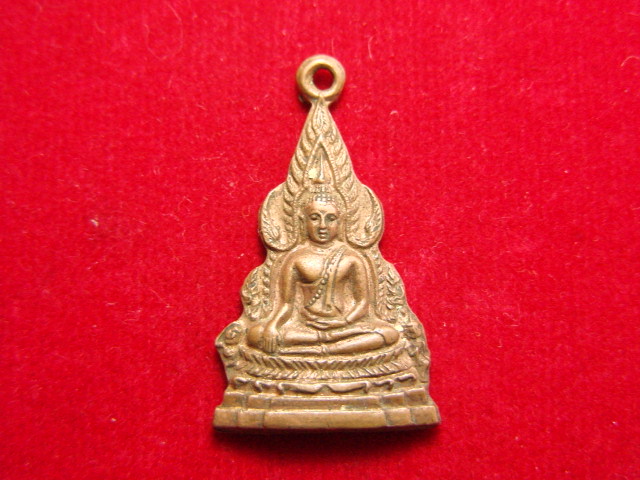 "จ่าสันต์" แดงเคาะเดียว/พระพุทธชินราช วัดพระศรีรัตนมหาธาตุ พิษณุโลก