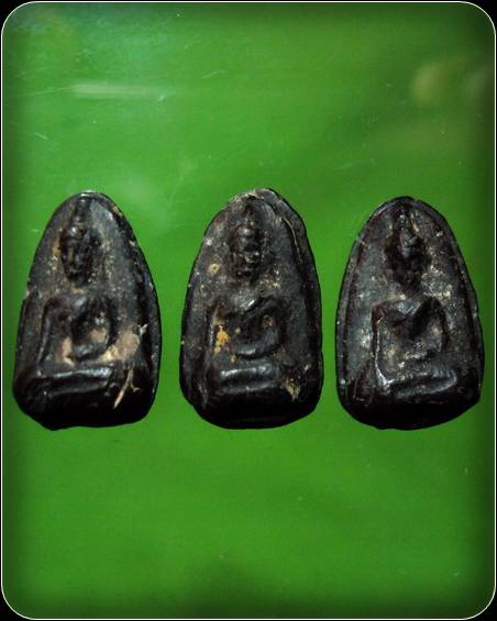 พระเนื้อผงใบลาน