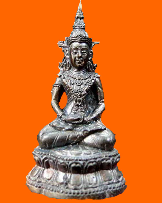 พระกริ่งจักรพรรดินารายณ์ เนื้อเทวรูปขอมโบราณพันปี หลวงปู่กาหลง วัดเขาแหลม จ.สระแก้ว