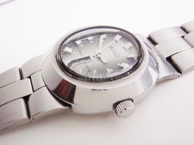 SEIKO Diamatic HI-BEAT Lady ตัวเรือนสเตนเลส ขนาด 29 มม.