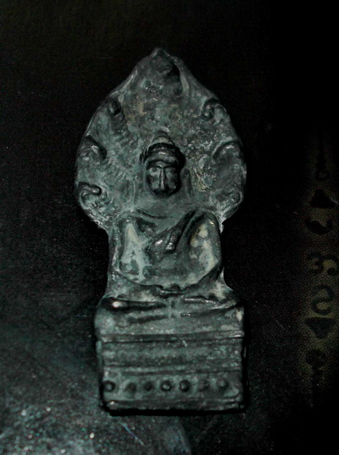 พระนาคปรก กรุเก่า เนื้อชินเงิน ลพบุรี