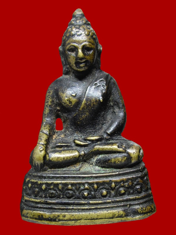 Sale !!! ส่่งท้ายปี...พระกริ่งวัดราชบพิตร ปี 2494 พิมพ์ใหญ่ฐานเตี้ย นิยม มีจารที่ก้น หายาก