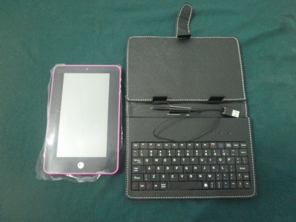 ขายipad android 7นิ้วของใหม่ราคา2,600บาทและแถมซองหนังเป็นคึรย์บอทได้ครับ