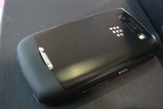 Blackberry curve 8900 Wi-Fi สวยๆยกกล่อง ,มีซองหนังแถมไปให้ครับ
