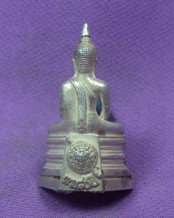 หลวงพ่อโสธรกรมตำรวจ เนื้อเงินพ่นทรายขัดเงา