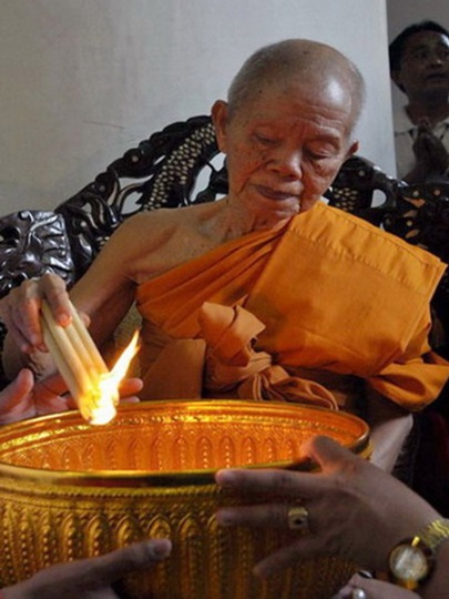 สมเด็จ หลวงพ่อคูณ ปริสุทโธ พร้อมจาร