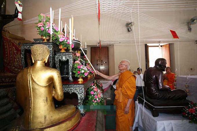 (วัดใจ 399)+หลวงปู่ทวด รุ่น ๑ ใหญ่ นิยม ปี53 (เนื้อนวโลหะ บล็อก ๒) วัดช้าง Yพิธีปลุกเสกใหญ่กล่องเดิม