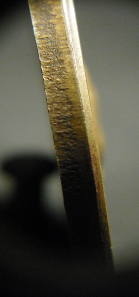 เหรียญบาตรน้ำมนต์หลวงปู่คำพันธ ์ รุ่นบูรณะพระธาตุมหาชัย 2536 เนื้อฝาบาตร โค้ตคมชัด
