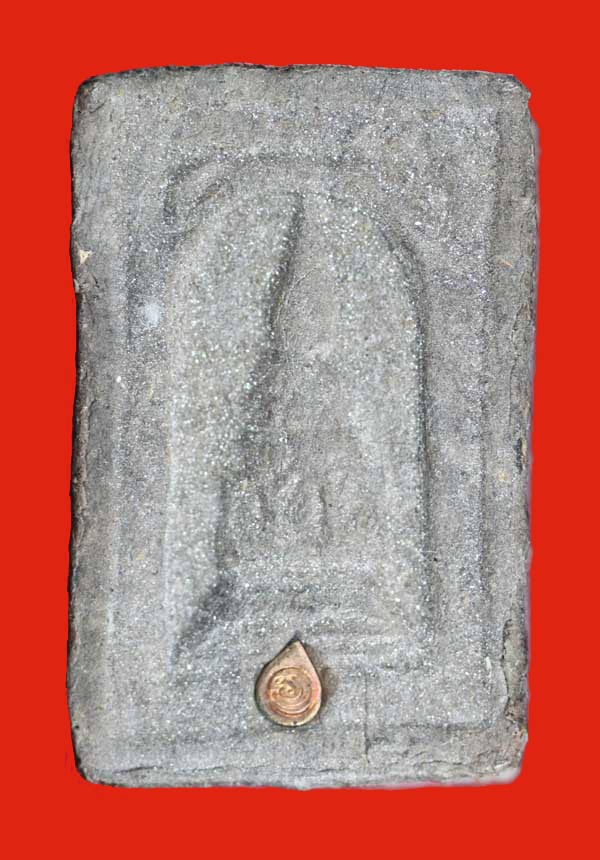 หลวงปู่ทวดเนื้อว่าน พิมพ์กลักไม้ขีด รุ่นสุวรรณมงคล ฝังตะกรุด อาจารย์ทอง วัดสำเภาเชย ปัตตานี ปี ๒๕๔๘1
