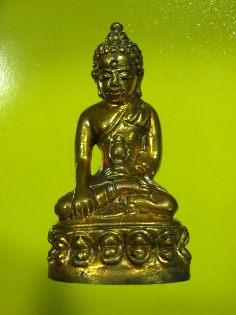กริ่งเฉลิมพล 2 รุ่นสร้างโรงพยาบาลโคกโพธิ์ ปี 39 เนื้อทองทิพย์กล่องเดิม ..... ถึงบ้าน 