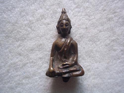 พระยอดธงไม่ทราบที่