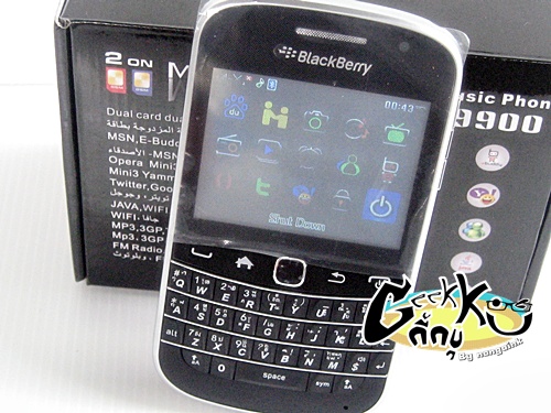 มือถือ BB 9900 ลดกระหน่ำหนีน้ำค่ะ