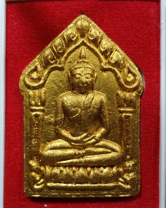 พระขุนแผนผงพรายกุมาร รุ่นพรายบูรพา เนื้อผงพรายกุมารผสมว่าน 108 ฝังตะกรุดทองแดงคู่