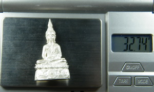 พระกริ่งนฤมิตรโชค หลวงพ่อจรัญ วัดอัมพวัน เนื้อเงิน เลข 473 กล่องเดิม