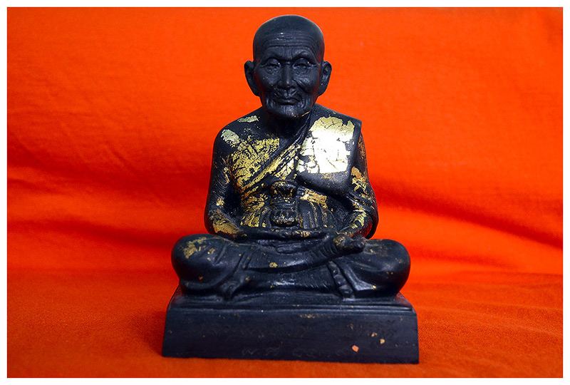 พระบูชาหลวงปู่ทวดหน้าตัก 3 นิ้ว ปี 2539