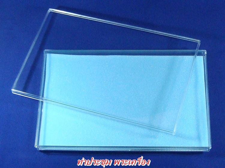 ถาดอะคริลิคใส่พระ ขนาด 32 X 20.5 ซ.ม. (ไม่มีช่อง) จัดให้ 3 ใบ "ราคาพิเศษ 215 บาท"