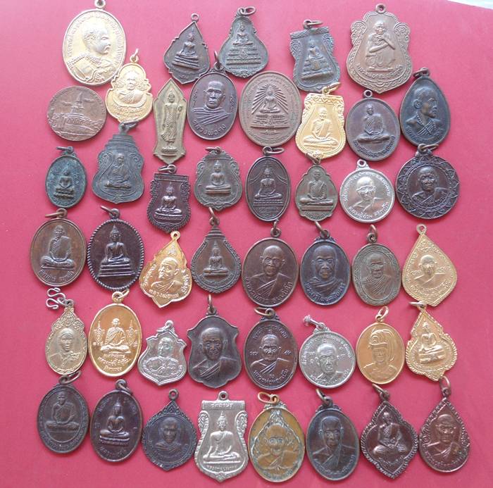 พระเหมา 45 เหรียญครับ