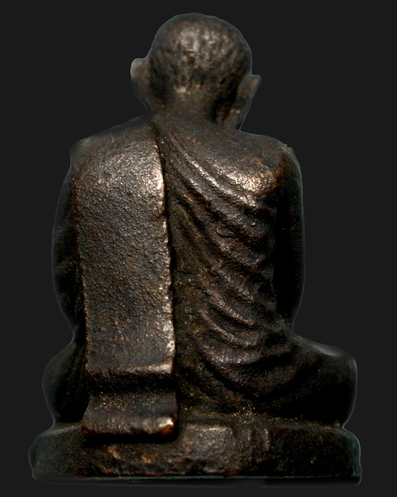 รูปเหมือนหลวงปู่ แหวน สุจินโณ วัดดอยแม่ปั๋ง เชียงใหม่