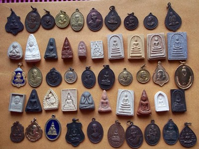 รวมพระเครื่อง 50 องค์  ...B70