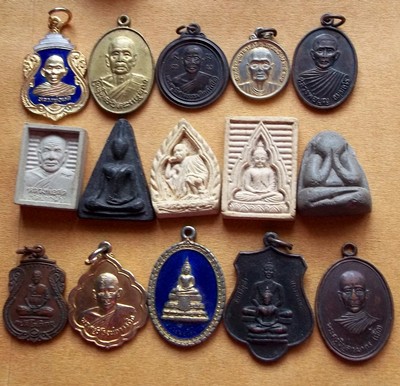 รวมพระเครื่อง 50 องค์  ...B70