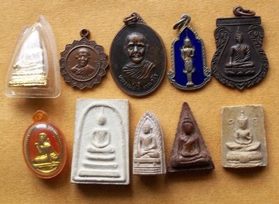 รวมพระเครื่อง 50 องค์ เหมาไปเลยครับ  ......B71