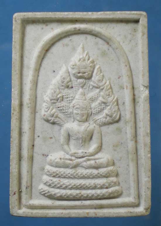 นาคปรก หลวงปู่บุดดา วัดกลางชูศรี สิงห์บุรี