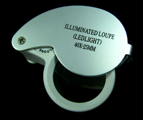กล้องส่องพระแบบมีไฟ ILLUMINATED LOUPE (LEDLIGHT) ขนาด40x-25m.mแบบมีไฟ LED สว่างเพิ่ม ความ คม ชัด ลึก