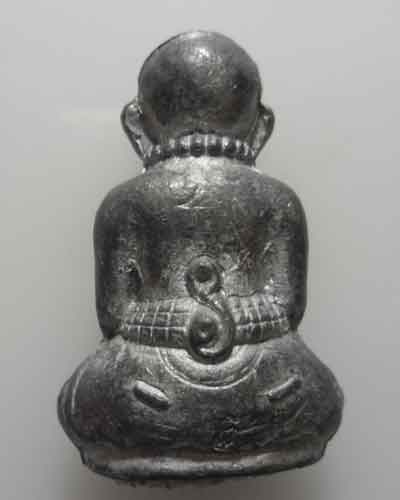 *** จ.เพชรบูรณ์ *** ขุนช้างหนวดโง้ง หลวงปู่ขุ้ย วัดซับตะเคียน (จารมือ)