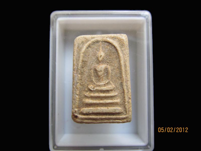พระสมเด็จคะแนน เนื้อเก่า ไม่ทราบวัด เหมือนเดิมครับรอบนี้เริ่ม20บาท EI.85