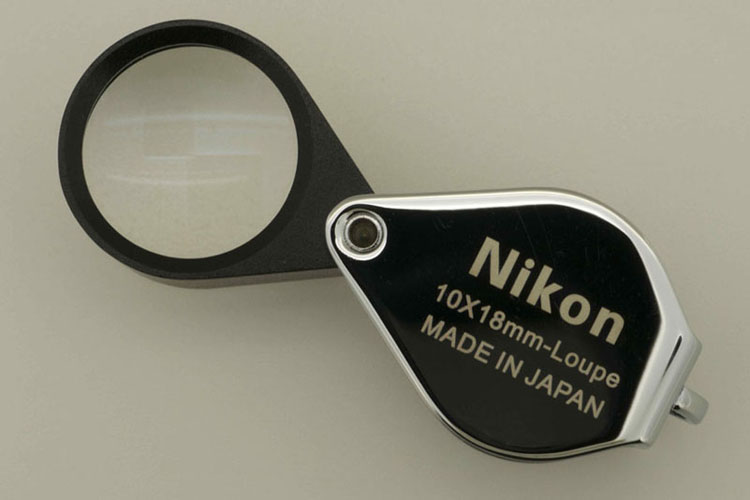 เคาะเดียวปิดครับราคาขายส่งกล้องNIKON 1 0Xตัวเรือนเหล็กหลังFULL HDสวยๆครับฟรีครับผ้าไมโครไฟเบอร์1ผืน