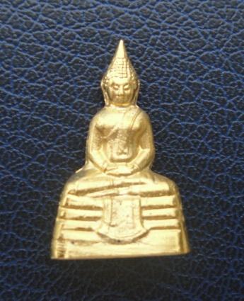 พระกริ่ง หลวงพ่อโสธร เนื้อทองเหลืองชุบทอง ก้นจารโค๊ตเลเซอร์ ปี2549 วัดโสธรวรารามวรวิหาร