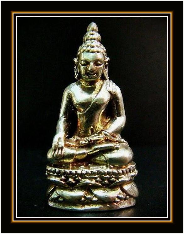 พระไพรีพินาศ ..เนื้ออัลปาก้า.. รุ่นชัยชนะศึก ปี 2546 พร้อมกล่องเดิมจากวัด
