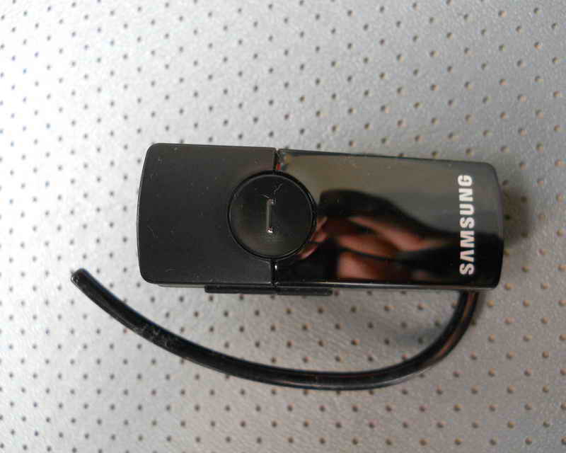 Bluetooth samsung ไม่ค่อยได้ใช้ครับไม่แพงหากเทียบกับค่าปรับขับแล้วโทร