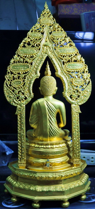 พระนิรันตราย วัดบวรนิเวศวิหาร ปิดทอง สวย