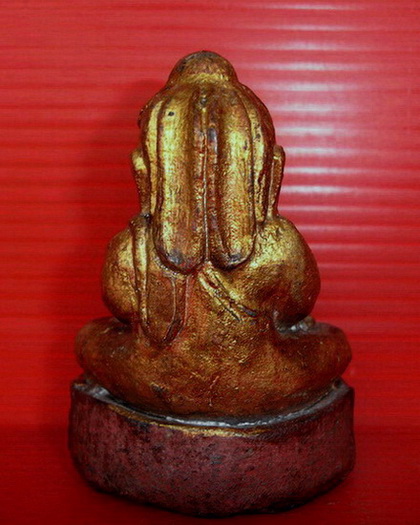 ** พระบัวเข็มไม้โพธิ์แกะศิลปะมอญพม่า ขนาดหน้าตัก 2 นิ้ว น่ารักมากค่ะ **